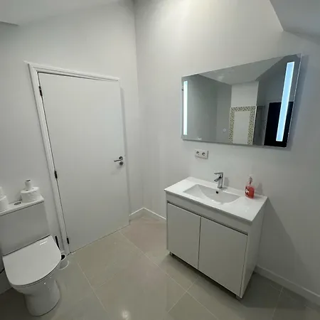 Funchal-studio-sleeps4-freeparking * Funchal (Madeira)